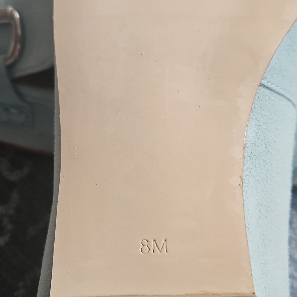 Beautiful Pale Aqua Suede Flats - Picture 4 of 4